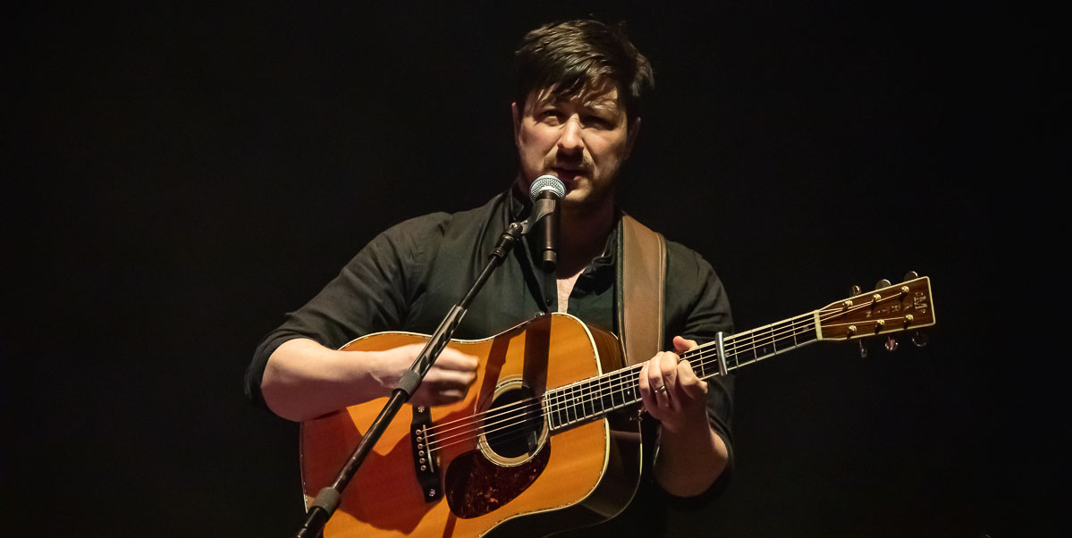Mumford and Sons in concert, Little Caesars Arena, Detroit, USA - 27 March 2019